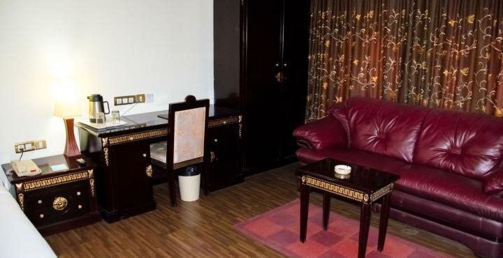 The Shelton Grand Hotel Bengaluru Zewnętrze zdjęcie