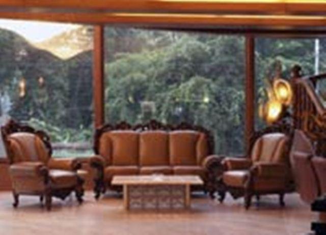 The Shelton Grand Hotel Bengaluru Zewnętrze zdjęcie
